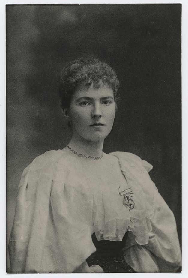 Gertrude Bell at 26 years old.